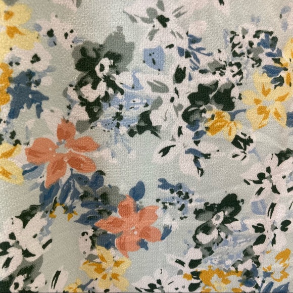 ASTR Cinched Bust Floral Print Dress Size L - Picture 3 of 10